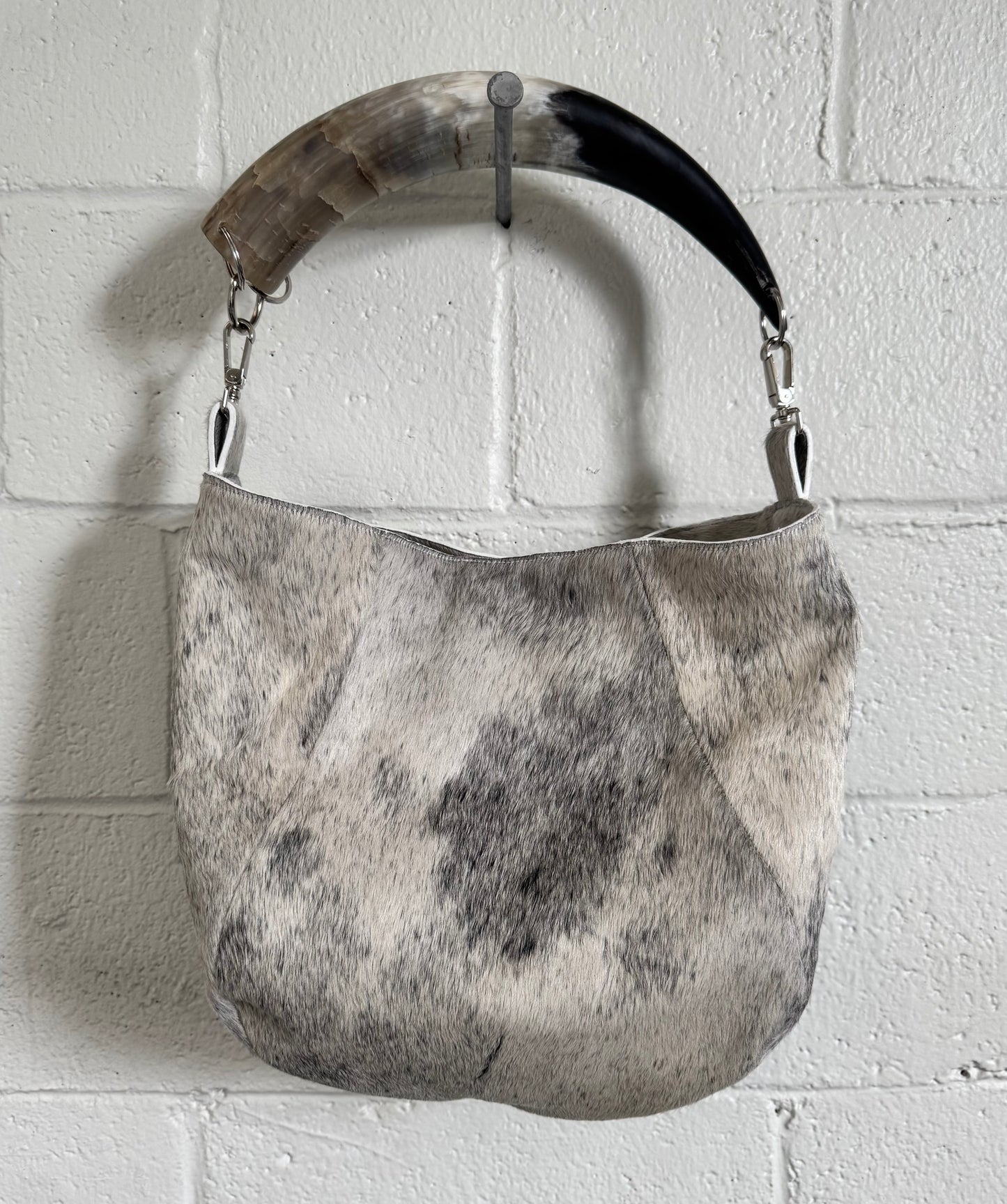 “HORN” bag (1)